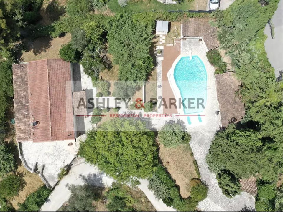 Villa i Vence, Alpes-Maritimes - foto 1