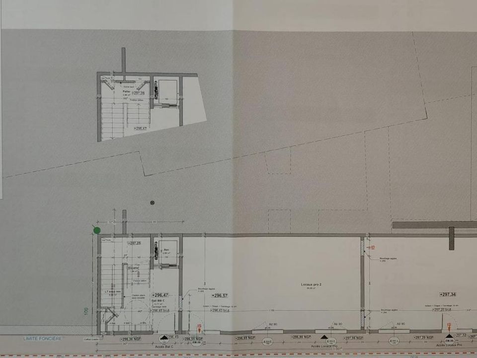 L'establiment comercial a Aubenas, Ardeche - foto 2