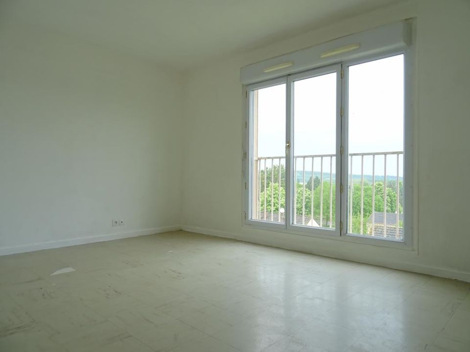 Apartament a Villeneuve-sur-Yonne, Yonne - foto 2