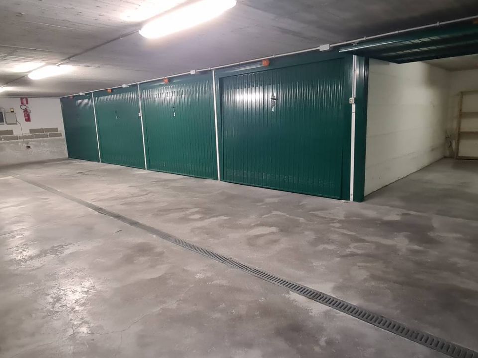 Parkeerruimte in Chiavari, Genoa - foto 1