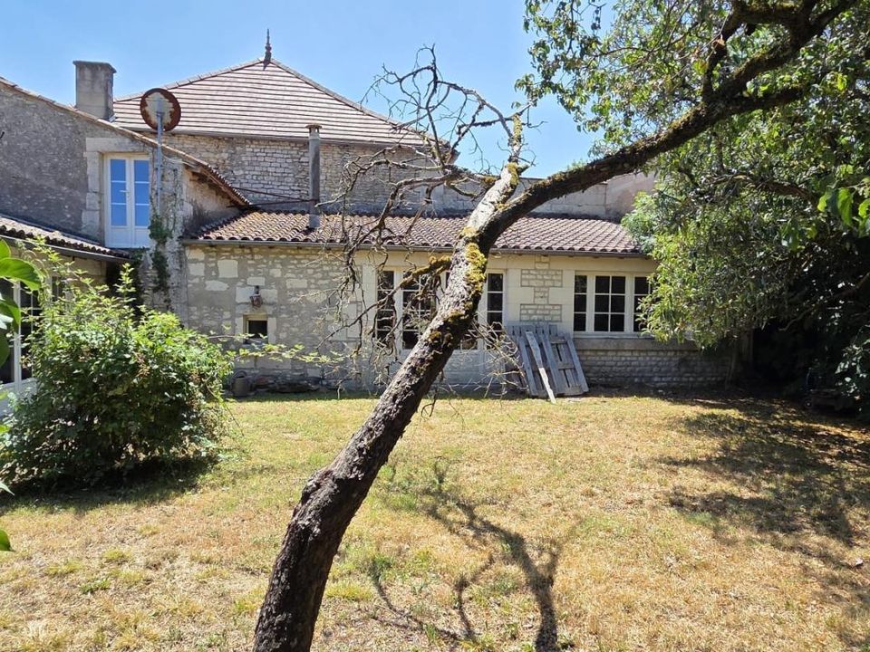 Villa en Saint-Dizant-du-Gua, Charente-Maritime - foto 3