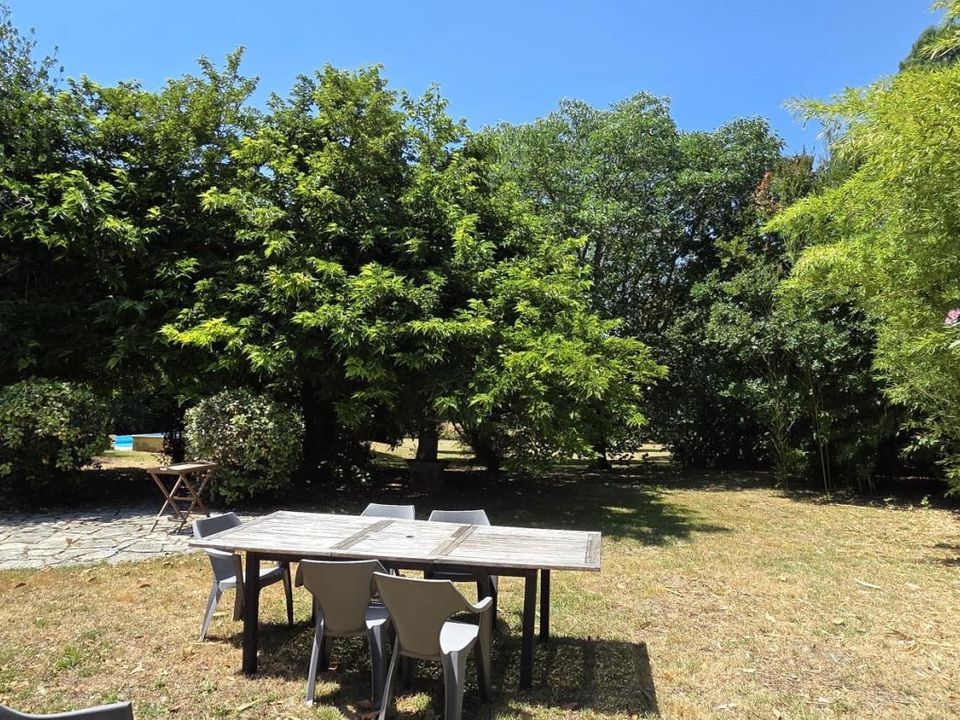 Villa en Saint-Dizant-du-Gua, Charente-Maritime - foto 4