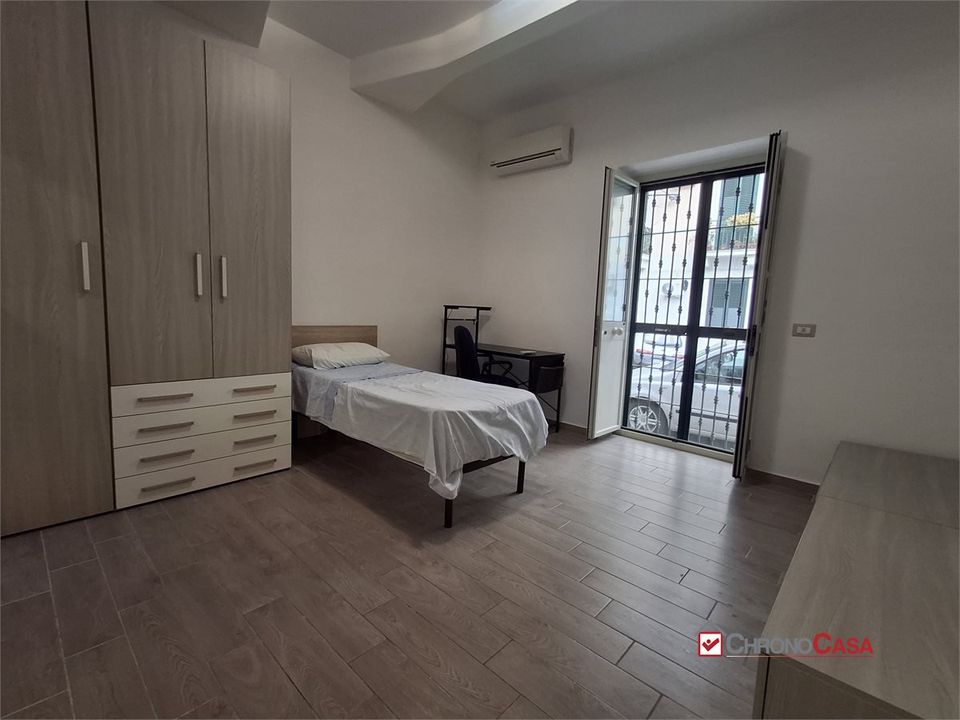 Apartment in Messina, Messina - photo 2
