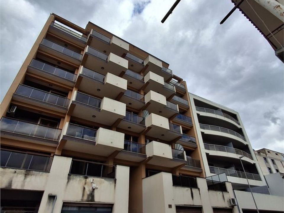 Apartment in Messina, Messina - photo 2