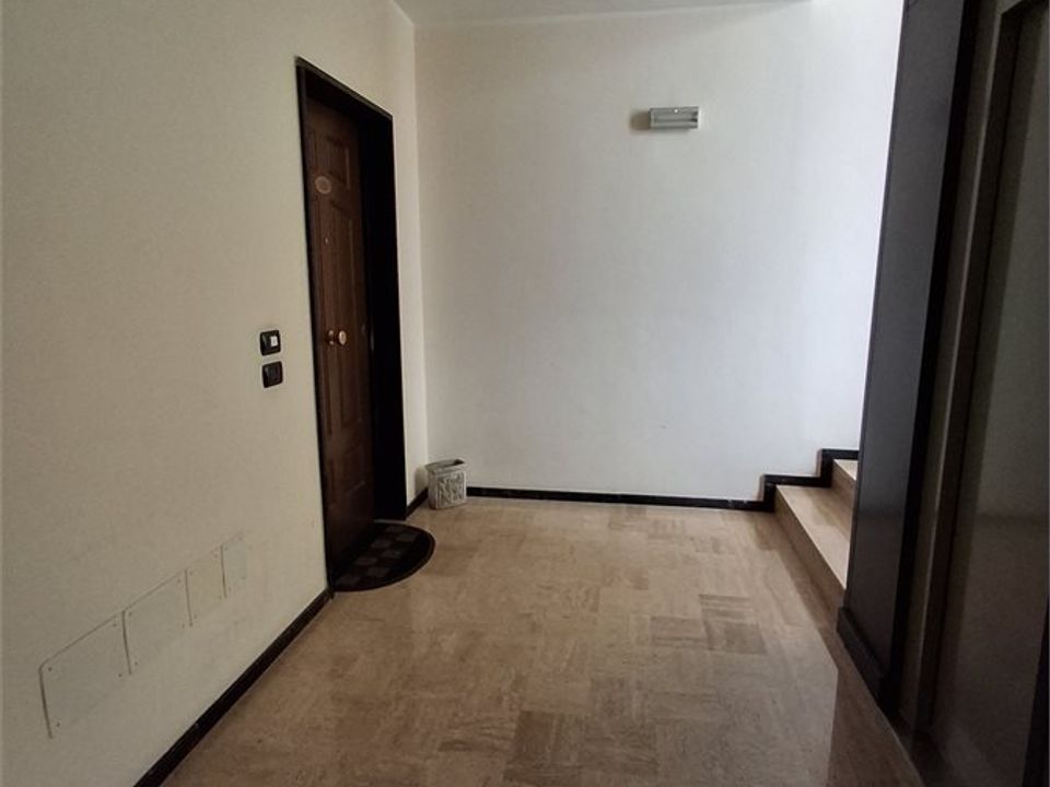 Apartment in Messina, Messina - photo 4
