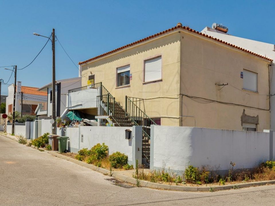 Duplex in Corroios, Setubal - foto 1