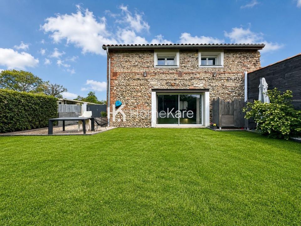 Villa in Lavelanet-de-Comminges, Haute-Garonne - foto 1