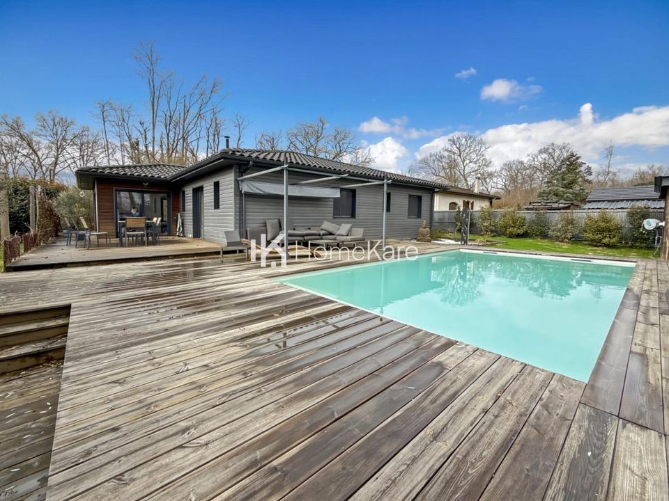 Villa in La Brède, Gironde - foto 1