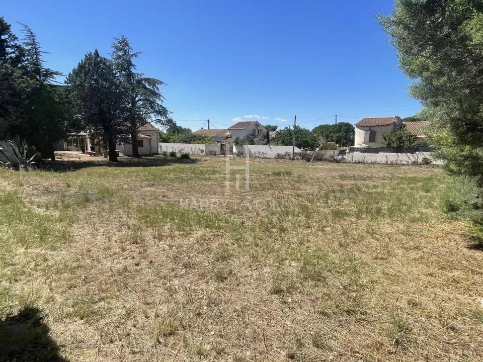 Helårsgrund i Fontvieille, Bouches-du-Rhone - foto 1