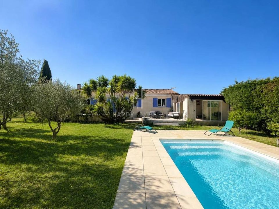 Villa i Arles, Bouches-du-Rhone - foto 1