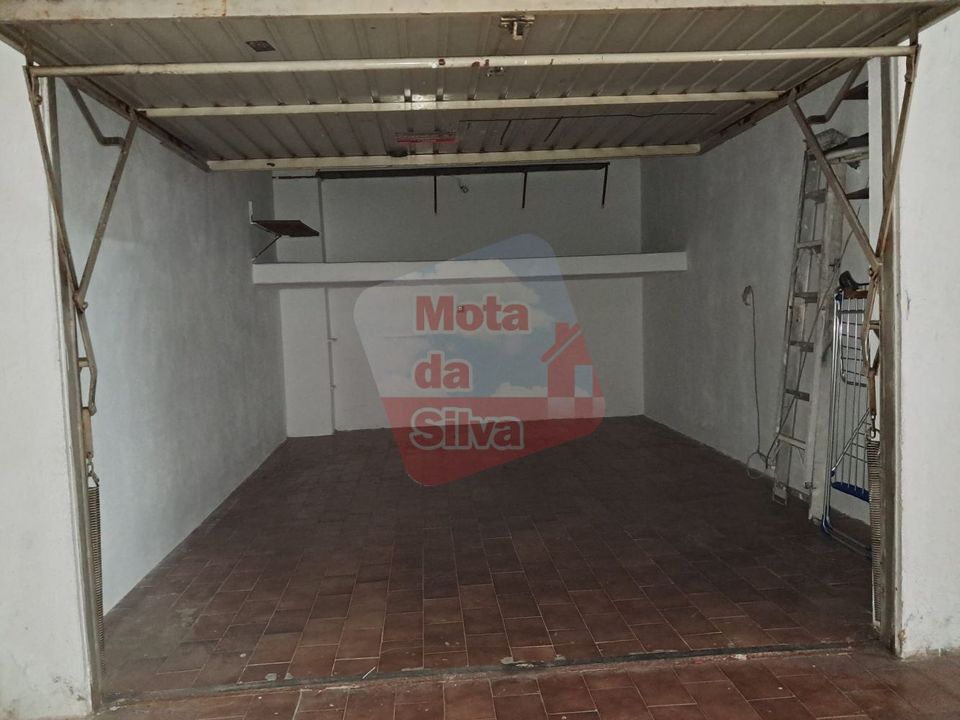 Garage i Almada, Setubal - foto 1