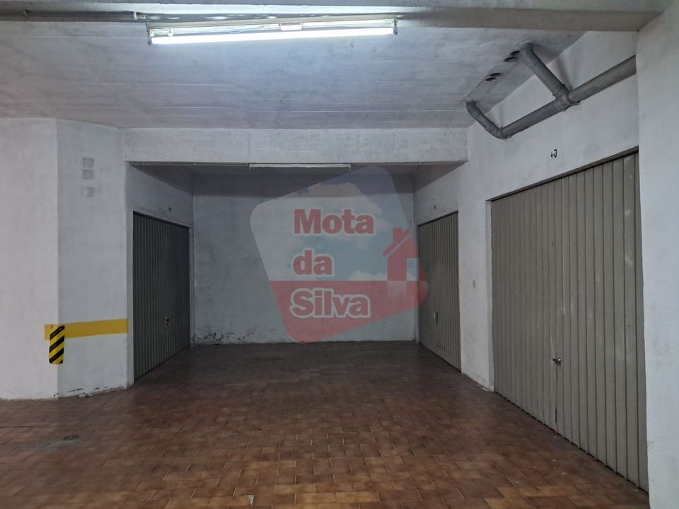 Garage i Almada, Setubal - foto 4