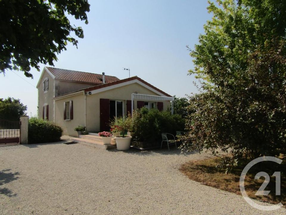 Villa em Luché-sur-Brioux, Deux-Sevres - foto 1