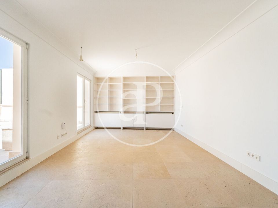 Penthouse in Madrid, Madrid - photo 5