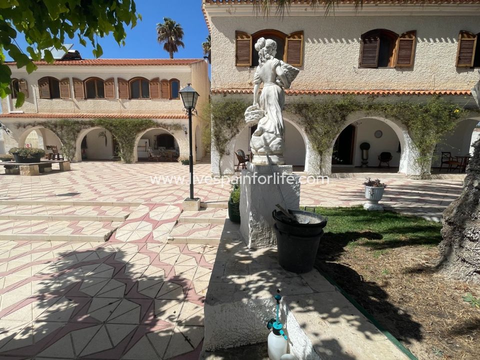 Landhuis in Elda, Alicante - foto 1