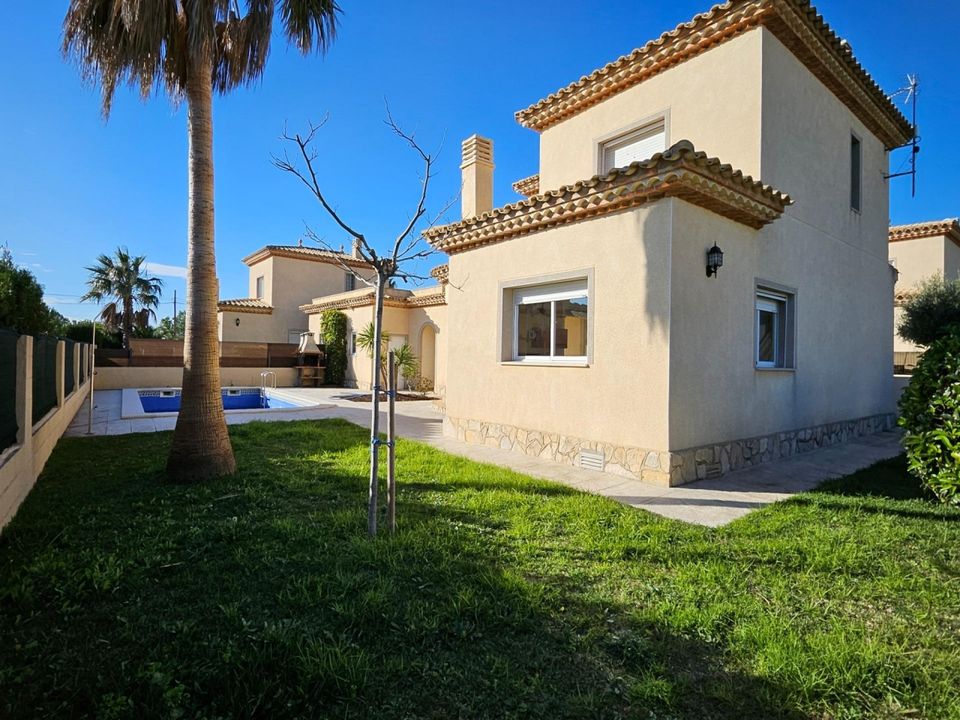 Villa i L'Ametlla De Mar, Tarragona - bilde 1