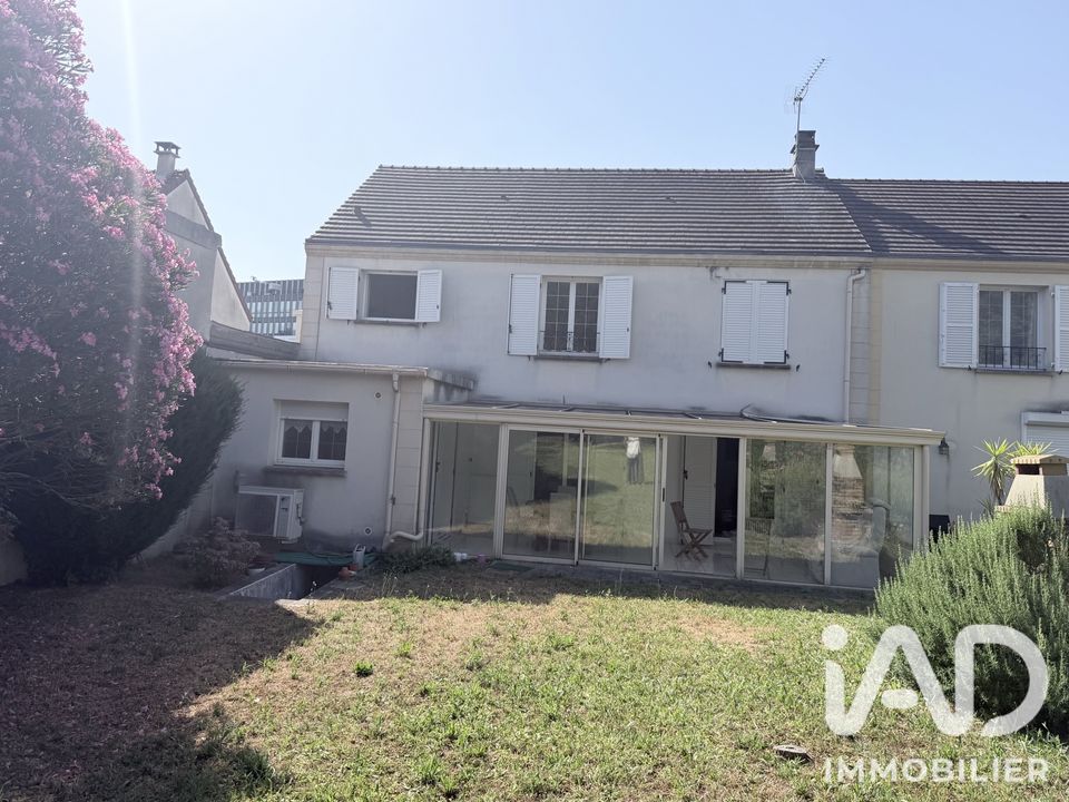 Villa i Villejuif, Val-de-Marne - foto 1