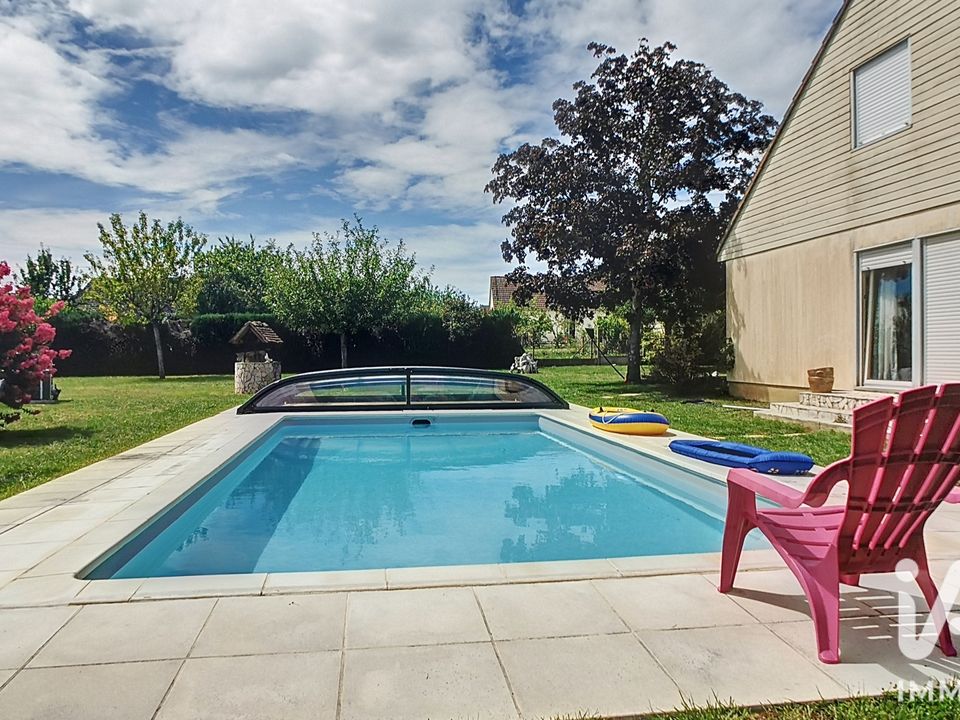 Villa en Ouzouer-sur-Trézée, Loiret - foto 1