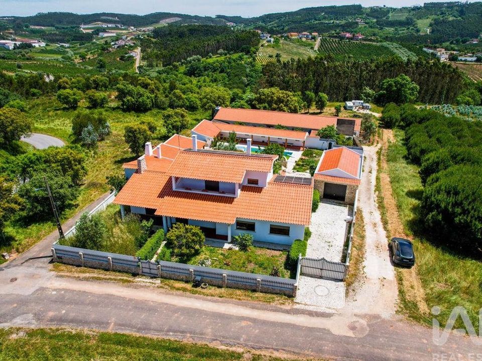 Byhus i Caldas da Rainha, Leiria - foto 1
