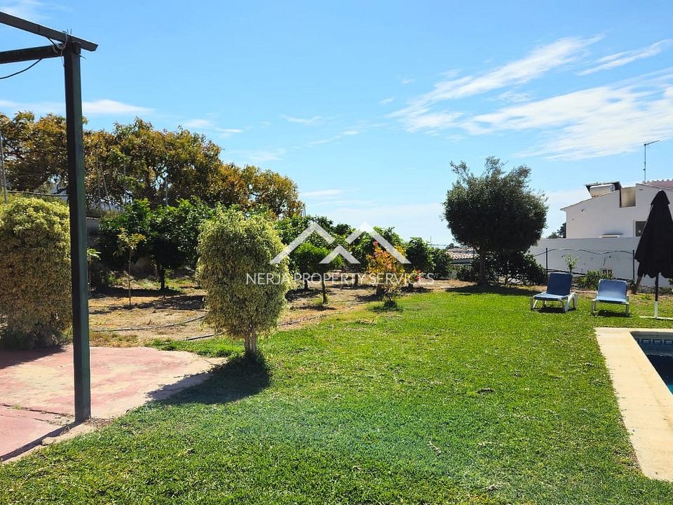 Villa em Nerja, Malaga - foto 2