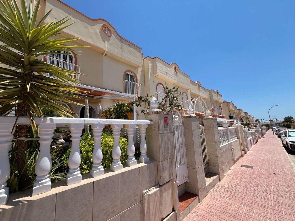 Villa i Orihuela, Alicante - foto 1