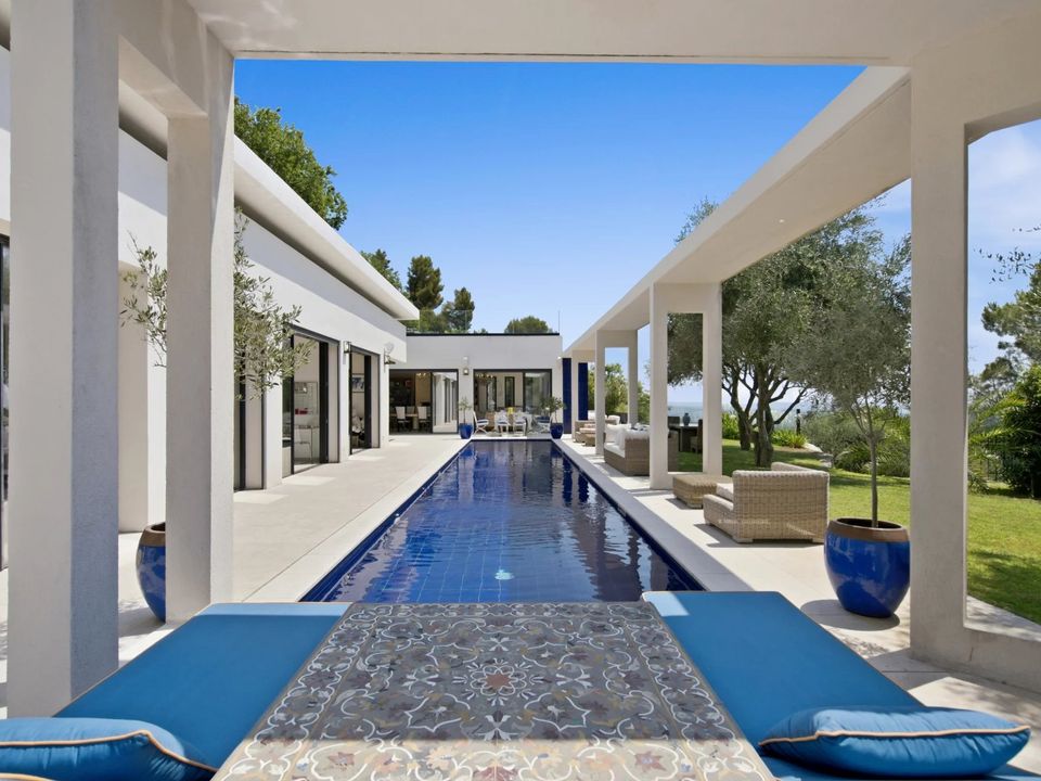 Villa in Le Tignet, Alpes-Maritimes - foto 1