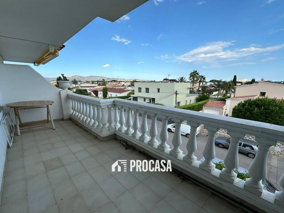 Lejlighed i Empuriabrava, Gerona - foto 3