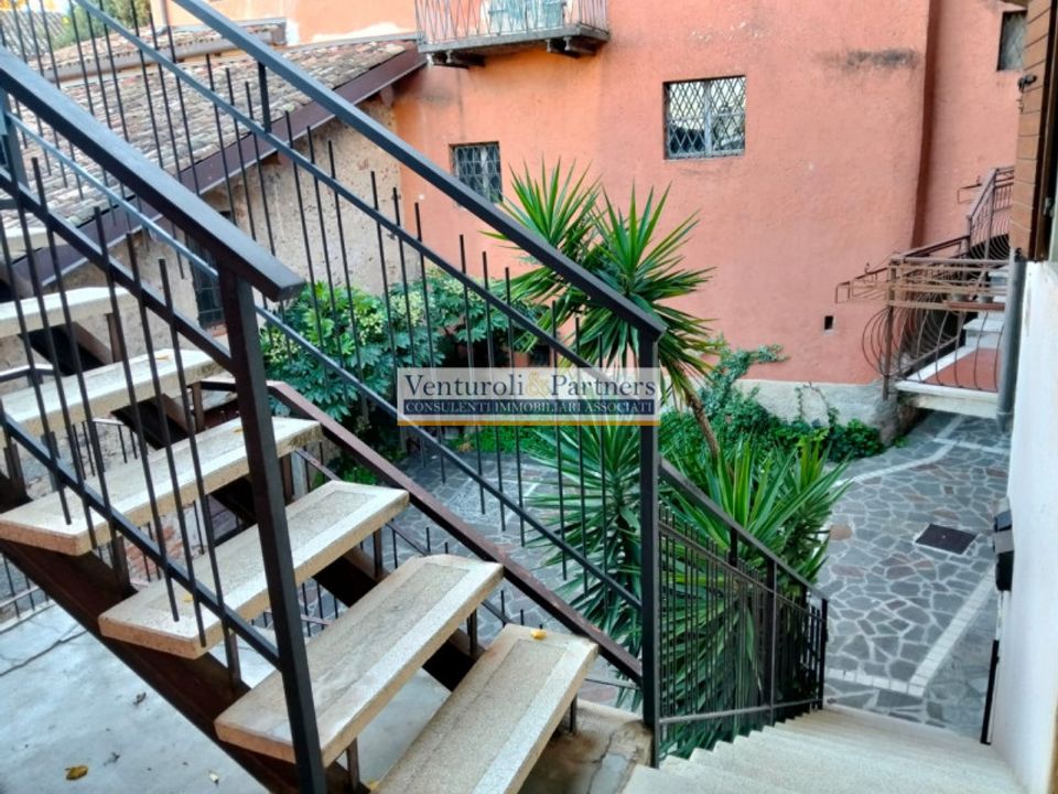 Lejlighed i Puegnago del Garda, Brescia - foto 3