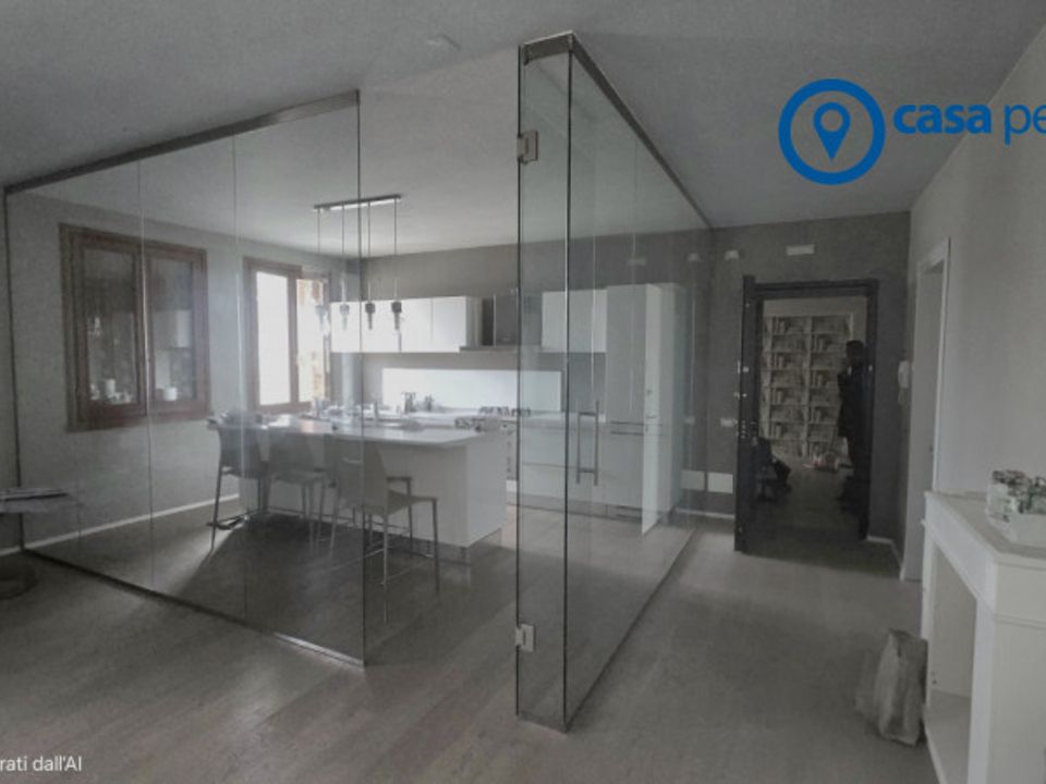 Erhvervsejendom i Rovigo, Rovigo - foto 2