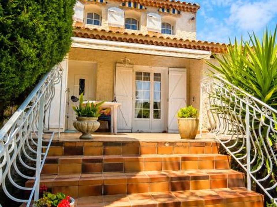 Villa in Allauch, Bouches-du-Rhone - foto 2