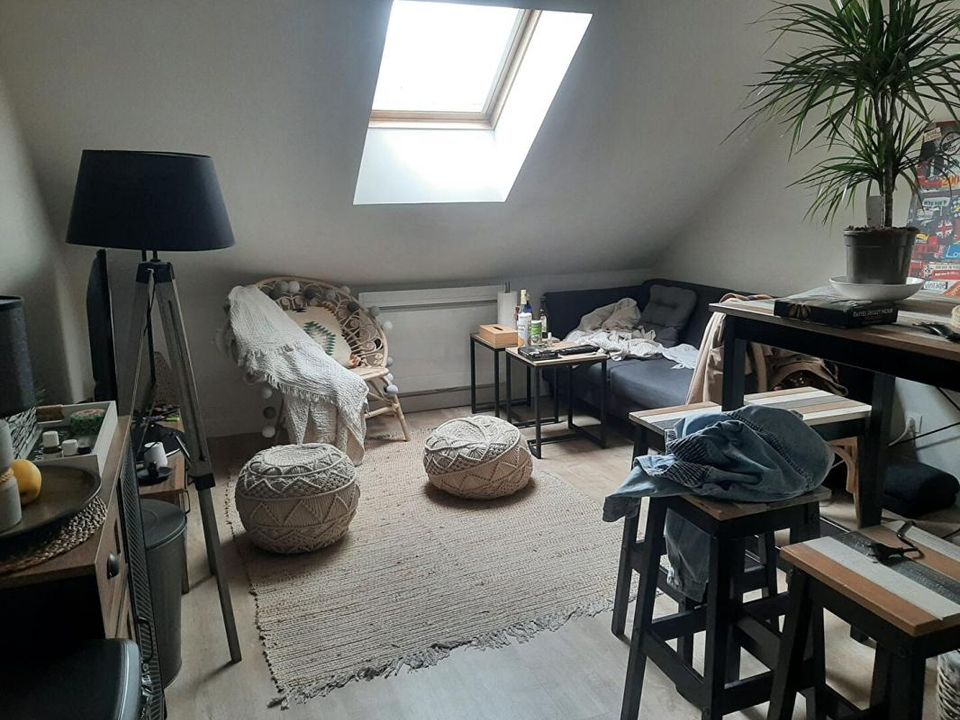 Apartment in Noyon, Oise - photo 1
