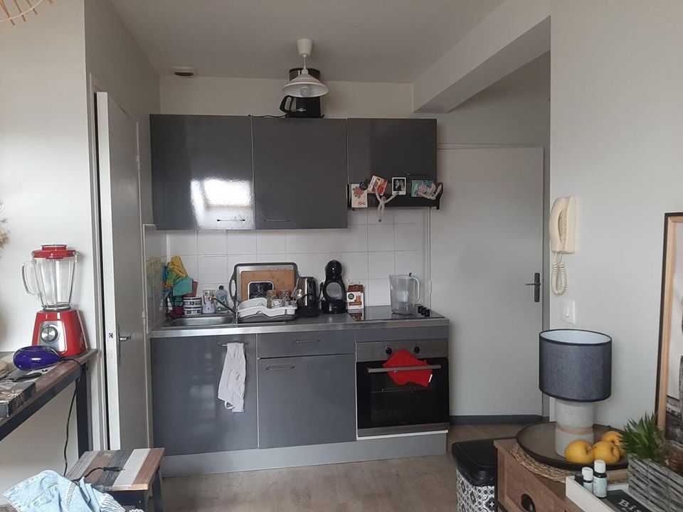 Apartment in Noyon, Oise - photo 2