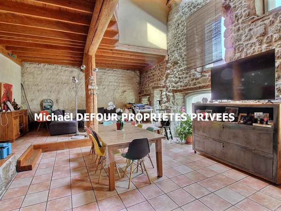 Villa en Bas-en-Basset, Haute-Loire - foto 3