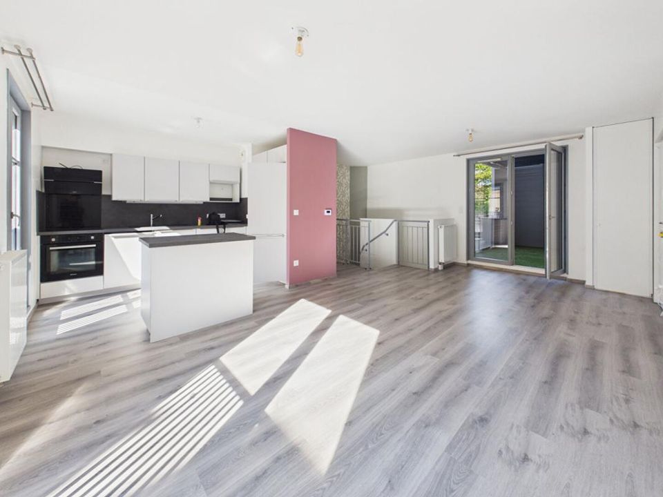 Appartement in Clermont-Ferrand, Puy-de-Dome - foto 2
