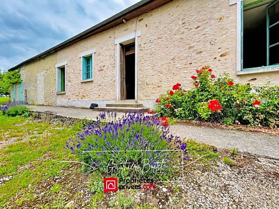 Villa in La Ferté-Gaucher, Seine-et-Marne - foto 2