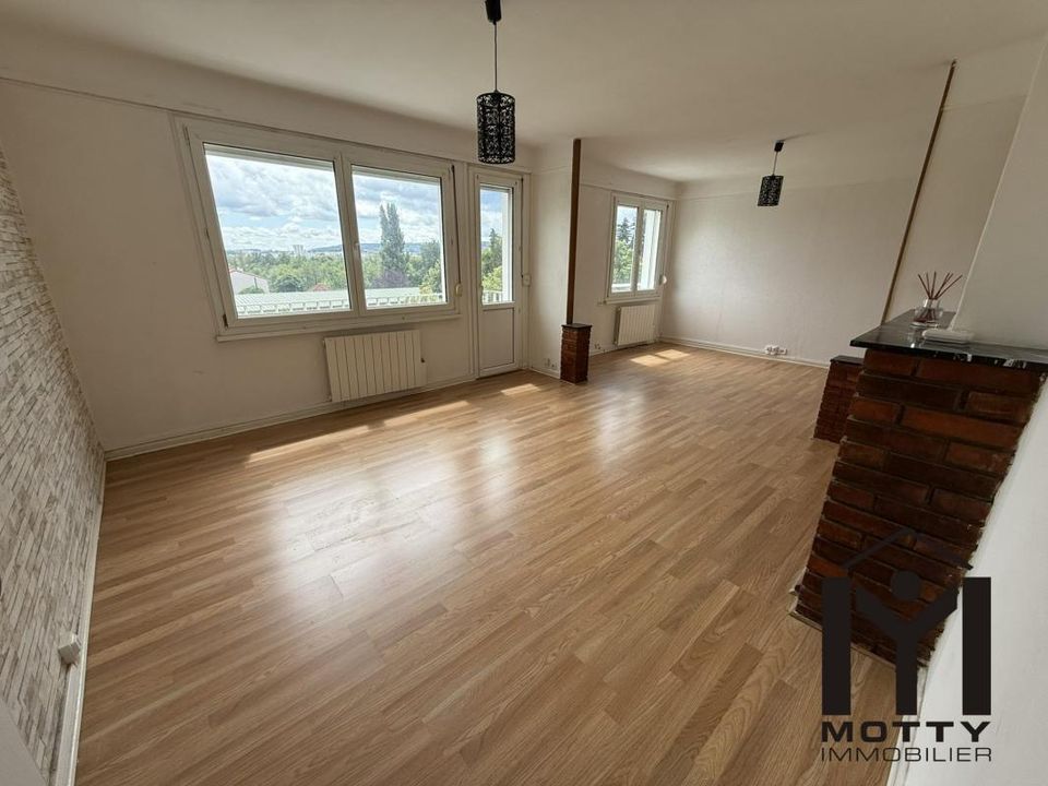 Lejlighed i Tomblaine, Meurthe-et-Moselle - foto 1