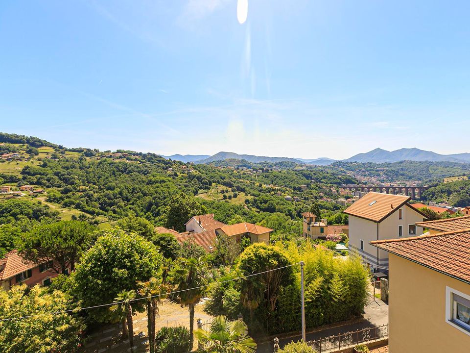 Leilighet i Campomorone, Genoa - bilde 1