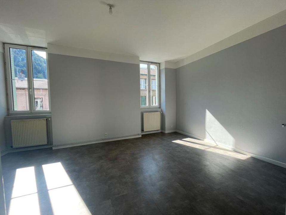 Apartament a Montréal-la-Cluse, Ain - foto 1