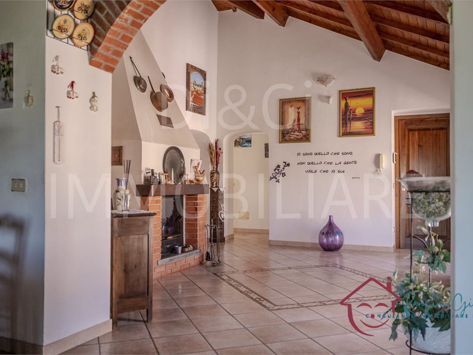Villa i Aquila d'Arroscia, Imperia - foto 1
