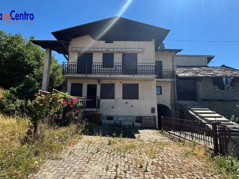 Villa i Saint-Christophe, Aosta Valley - foto 1