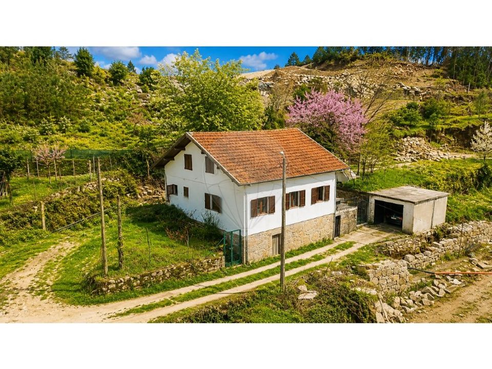 Villa i Cabeceiras de Basto, Braga - bilde 1