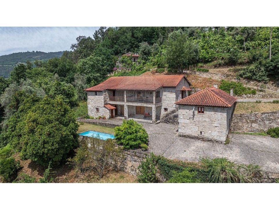 Villa i Celorico de Basto, Braga - foto 1