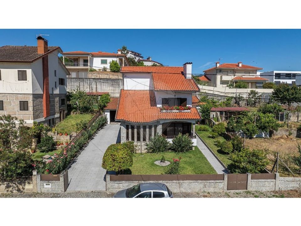 Villa i Celorico de Basto, Braga - foto 1