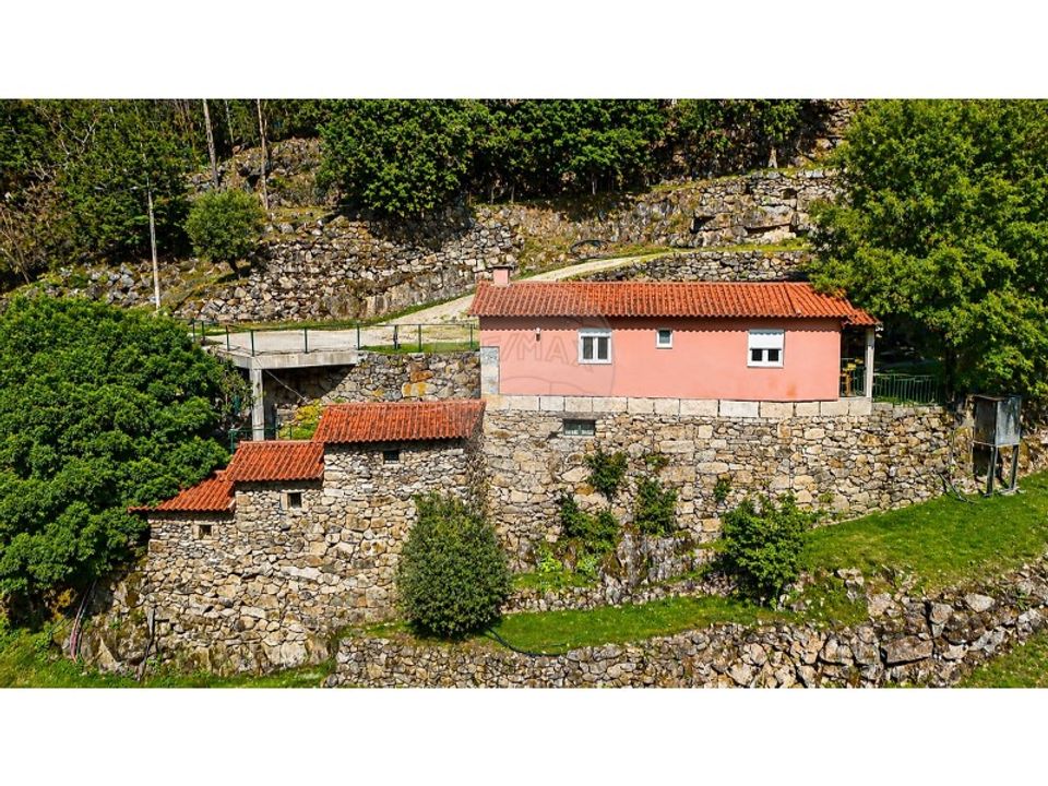 Gård i Cabeceiras de Basto, Braga - bilde 1