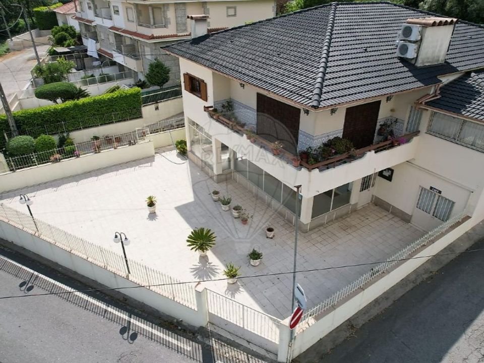 L'establiment comercial a Ponte, Braga - foto 1