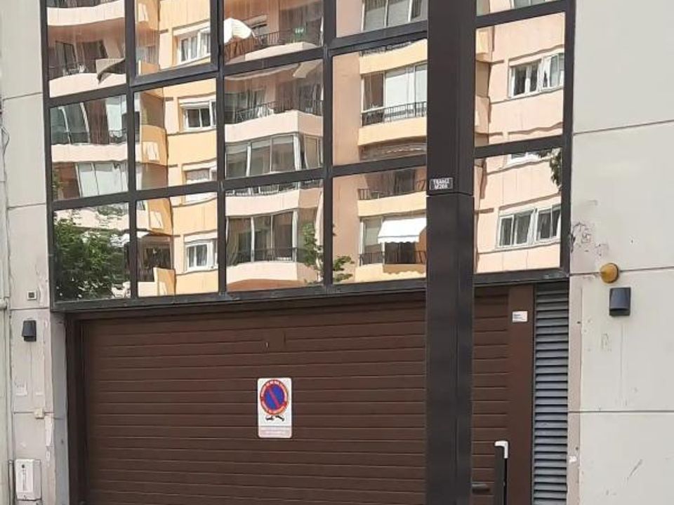 Miejsce parkingowe: Nice, Alpes-Maritimes – zdjęcie 1