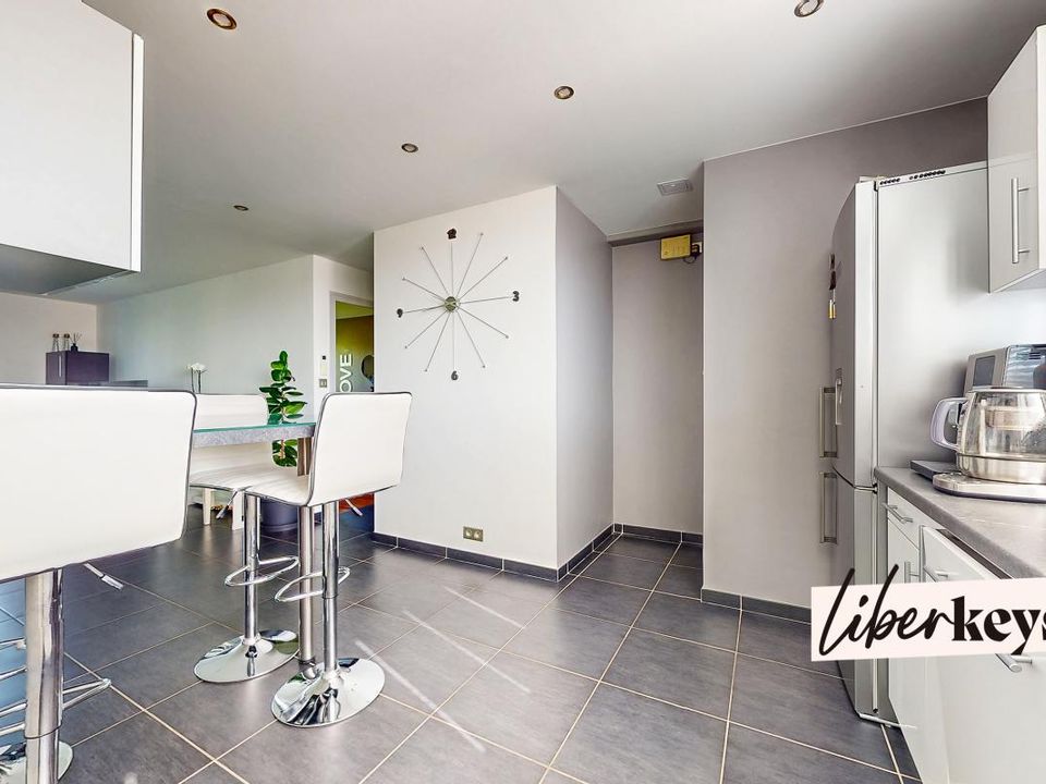Apartamento em Bron, Rhone - foto 5