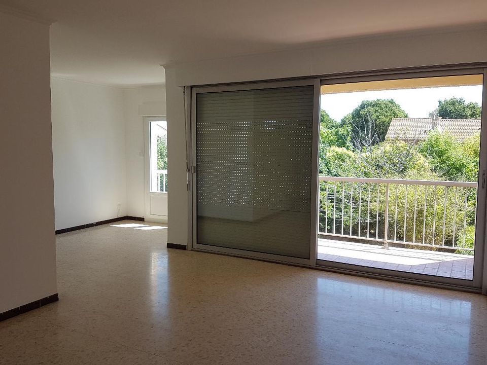 Villa in Agde, Herault - photo 5