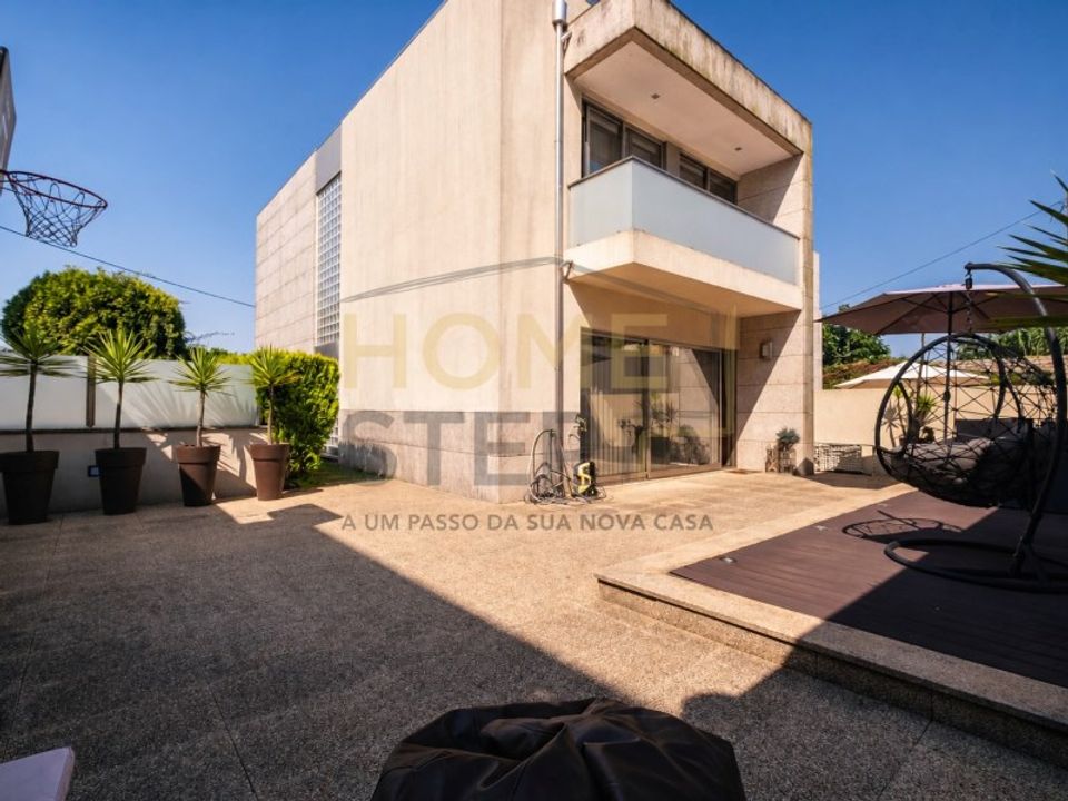 Reihenhaus in Oliveira do Douro, Porto - Foto 1