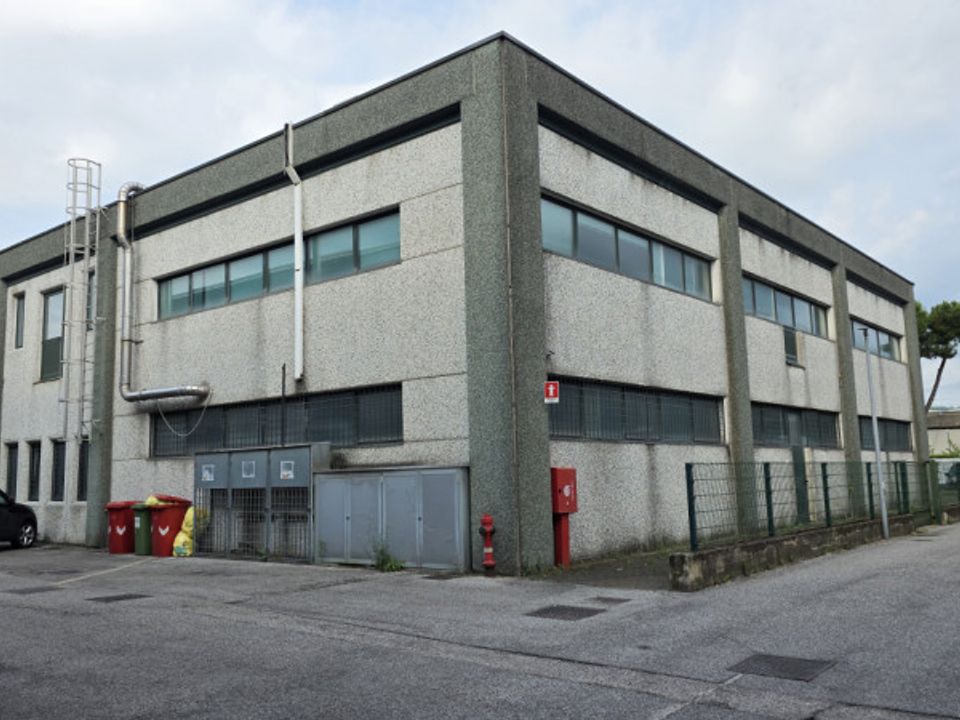 Erhvervsejendom i Trissino, Vicenza - foto 2